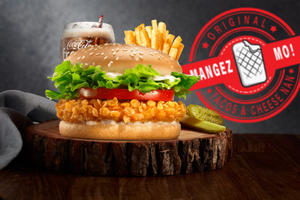 CHICKEN BURGER
